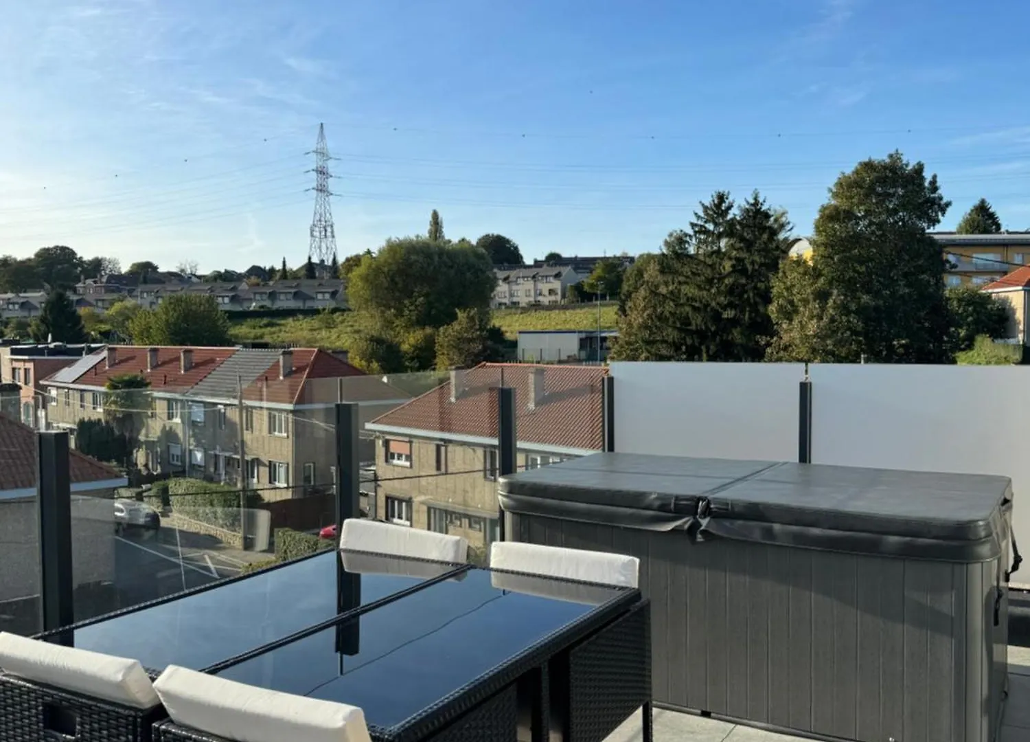 Liege Luxe & Jacuzzi Sous Les Etoiles Apartment Saint-Nicolas  0*, Saint-Nicolas (Liege) Belgium
