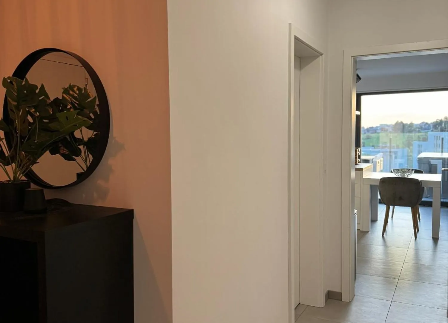 Liege Luxe & Jacuzzi Sous Les Etoiles Apartment Saint-Nicolas  0*, Saint-Nicolas (Liege)